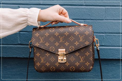 fake luis vutton bag|false louis vuitton prints.